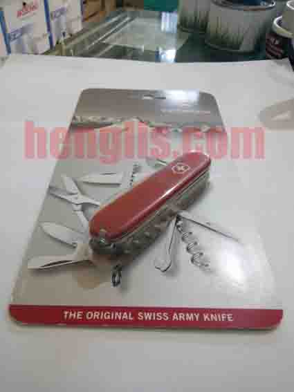 Victorinox Huntsman 2